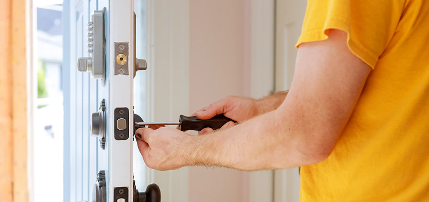 Eviction Locksmith For Key Fob Replacement Services in Thousand Oaks, CA