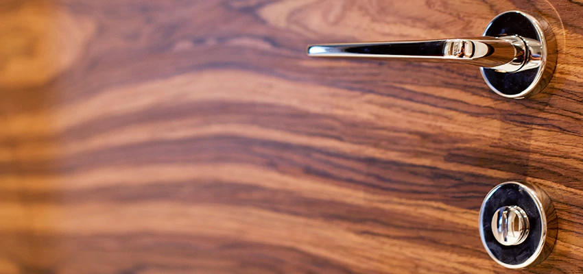 On Demand Locksmith For Key Fobs Repair in Thousand Oaks, California